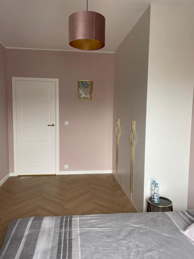 Nowy Apartment Przy Placu Szembeka 바르샤바 외부 사진